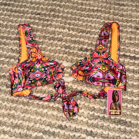 Strawberry Milk Mob “welcome to the jungle” bikini - Picture 3 of 5